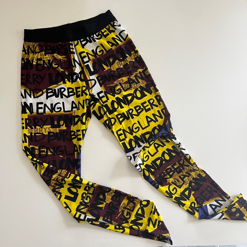 Burberry Runway Multicolor Graphic Leggings